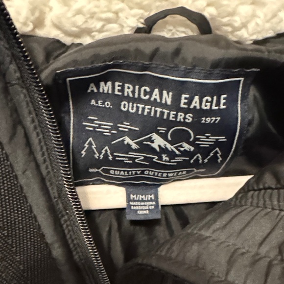American Eagle Outfitters Quilted Black Puffer Jacket - Picture 2 of 4